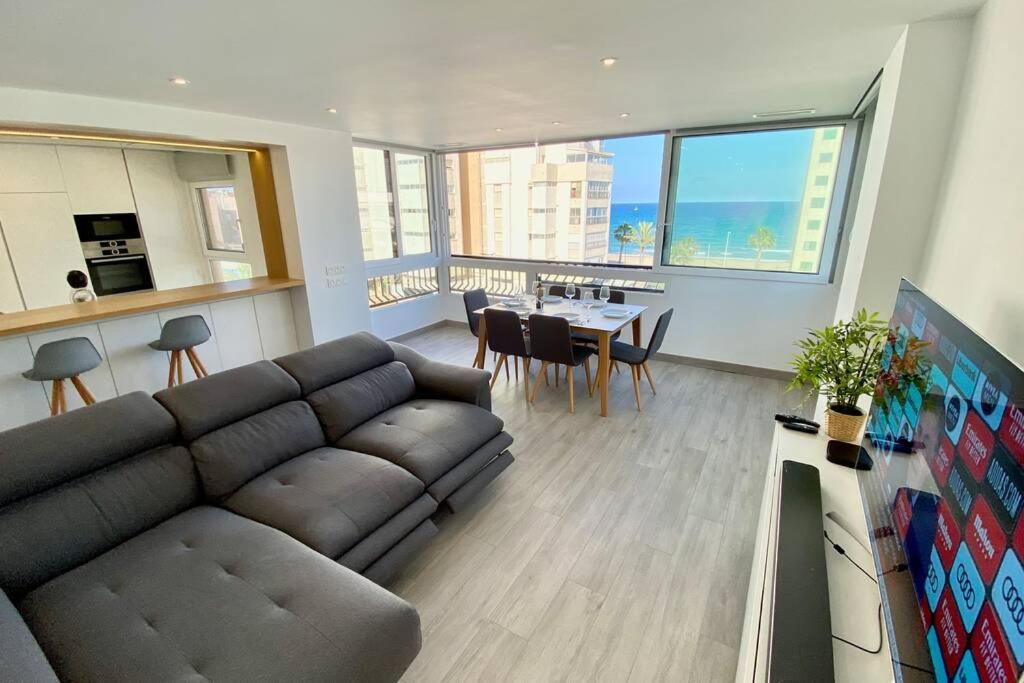 Central Modern Apartment 3 Bed 2 Bath إل كامبيلو المظهر الخارجي الصورة