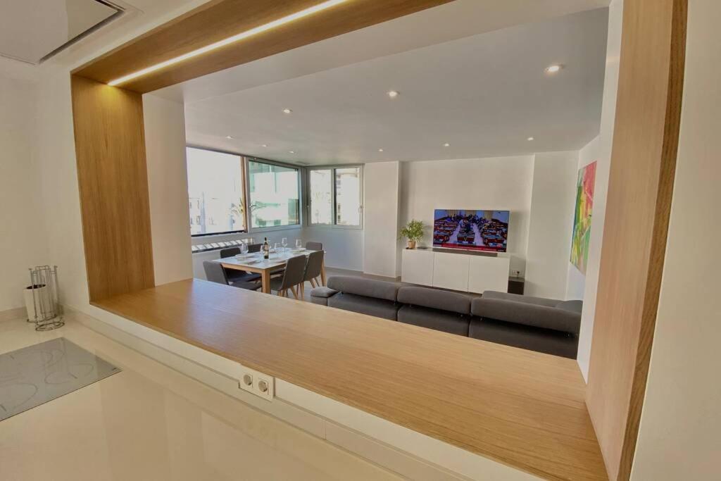 Central Modern Apartment 3 Bed 2 Bath إل كامبيلو المظهر الخارجي الصورة